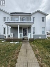 Building Photo - 506 Oldenburg Ave