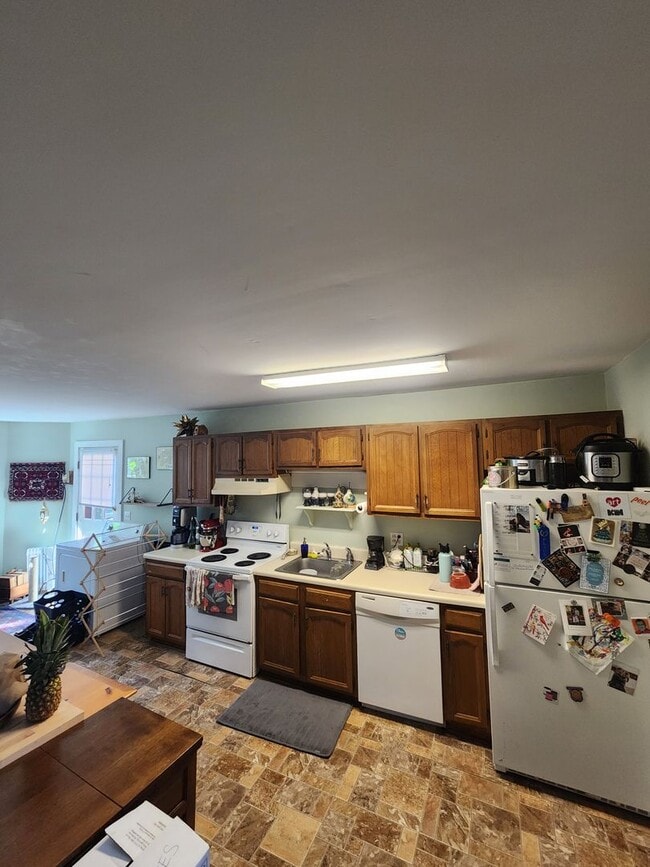 Building Photo - 207 Purefoy Rd