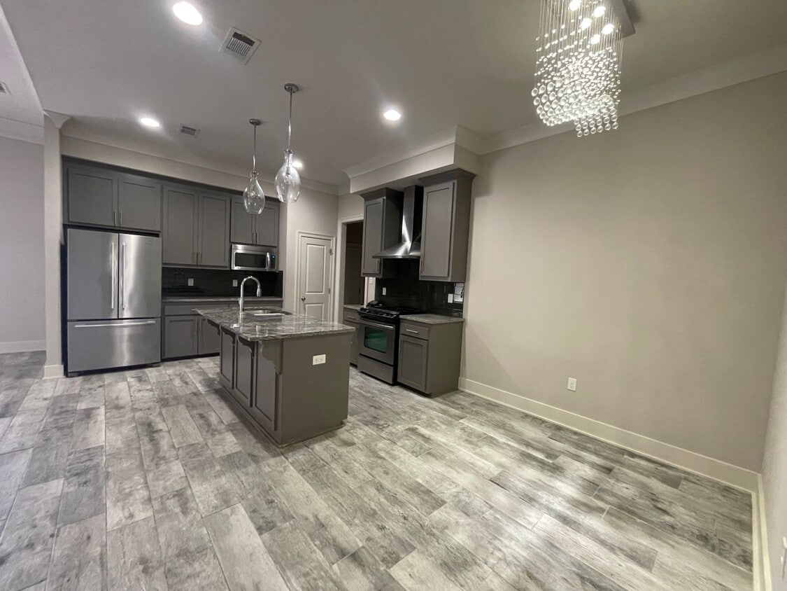 3 Bedroom House in The desirable University Villas - 3 Bedroom House in The desirable University Villas