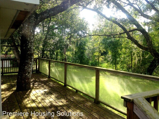 Building Photo - 3 br, 2 bath House - 3498 Riverdale Dr - R...