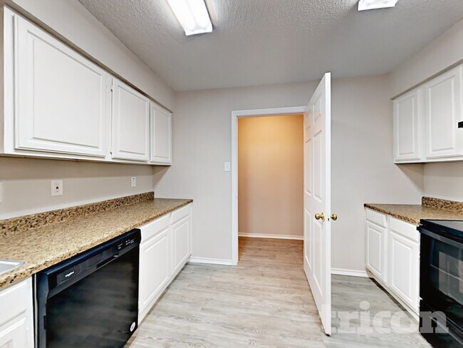 Foto del edificio - 1521 Stiles Ct