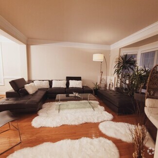 Building Photo - 8563 Mazzello Pl