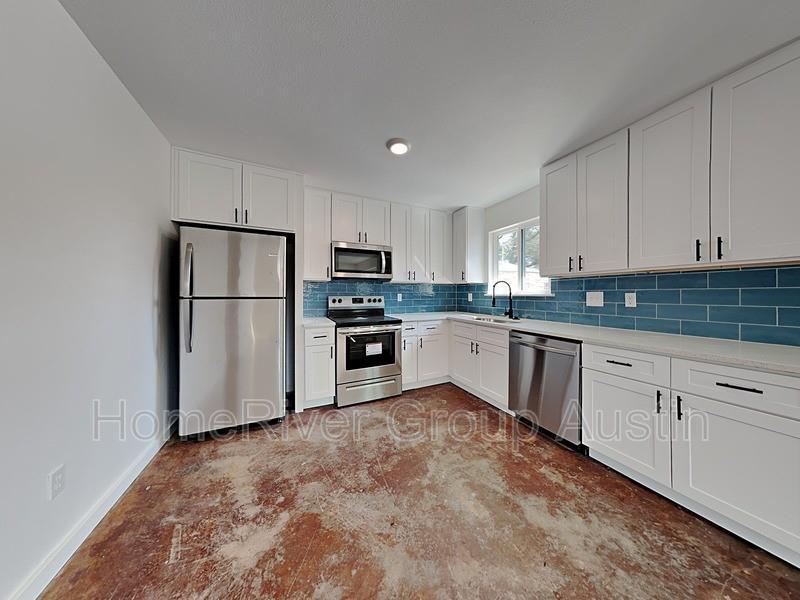 Primary Photo - 7912 Tisdale Dr