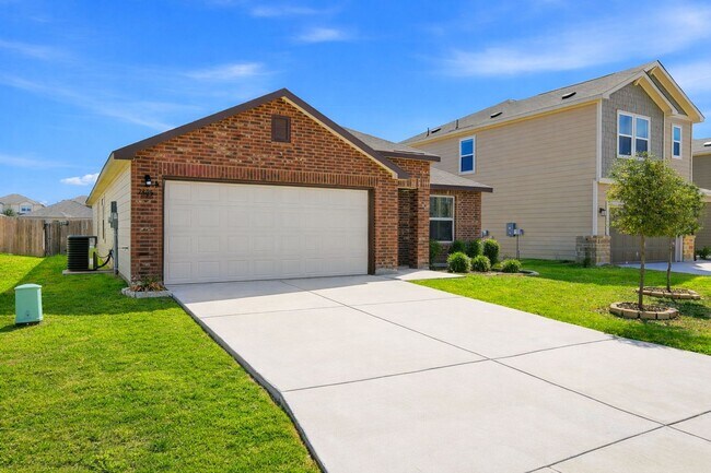 Building Photo - Spacious & Move-In Ready Rental in 78252 – Easy Access to Major Highways