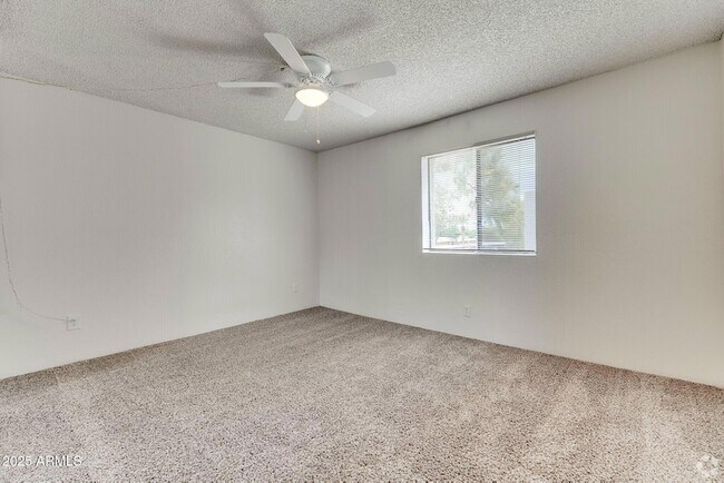 Building Photo - 6505 E Osborn Rd