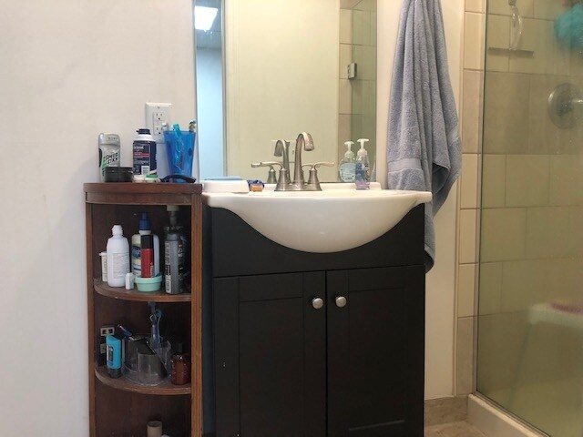 Foto del edificio - 809 Hudson St