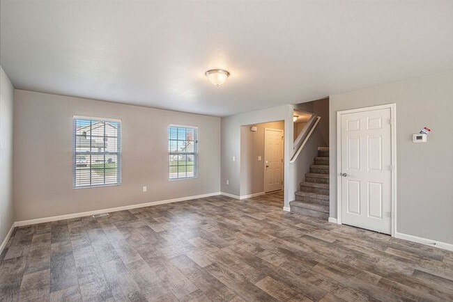 Building Photo - 2660 Blooming Bud Ln