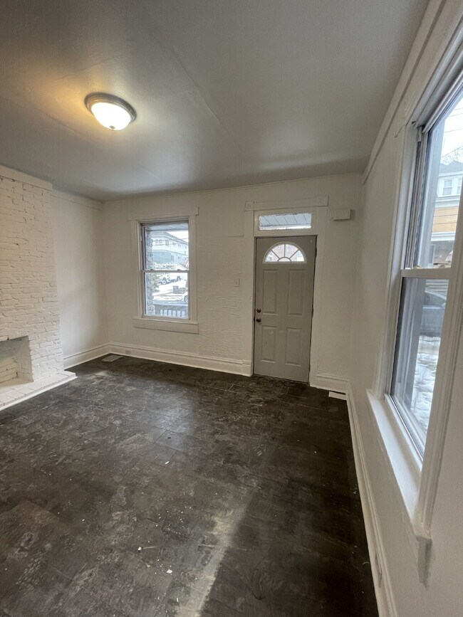 Foto del edificio - Charming 2-Bedroom Rental Home in Greensburg