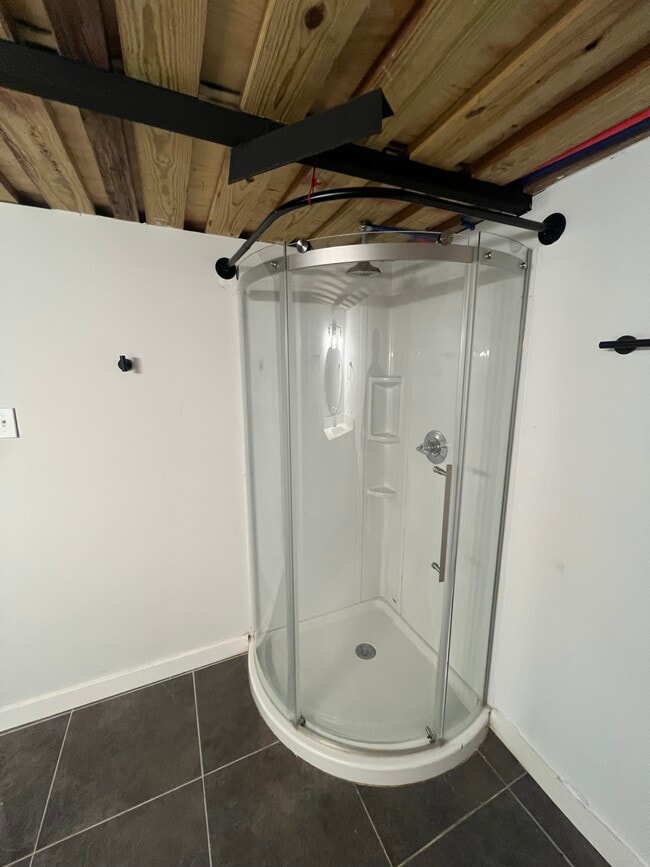 Foto del edificio - 4216 Poinsetta Dr