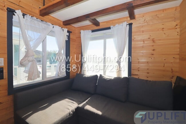 Foto del edificio - Canyon Ridge Estates (2030)