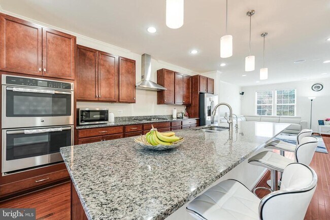 Foto del edificio - 21523 Willow Breeze Sq