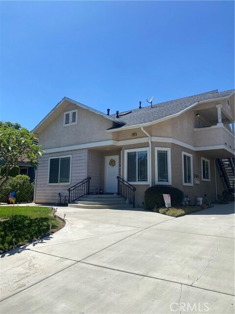 Foto principal - 121 E Alhambra Rd