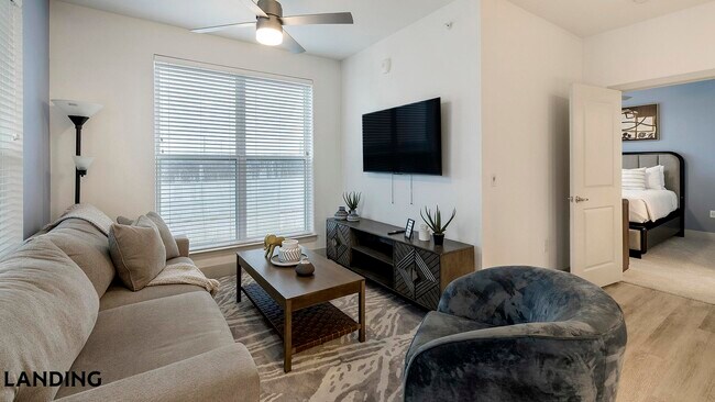 Foto del edificio - 4401 Bunker Hill Rd