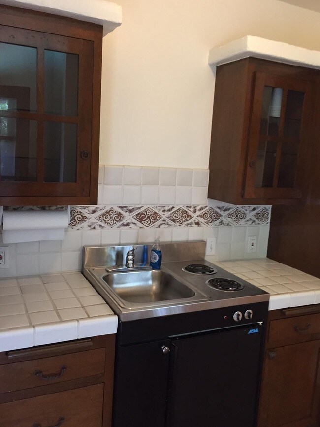 Foto del edificio - 14540 Greenleaf St
