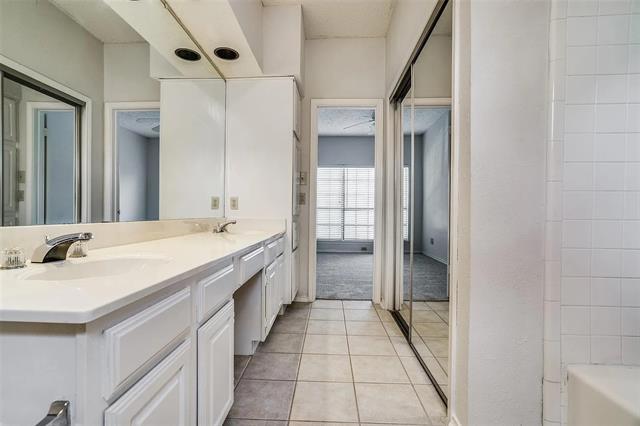 Foto del edificio - 5619 Preston Oaks Rd
