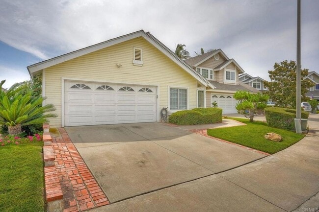 Building Photo - 6817 Watercourse Dr