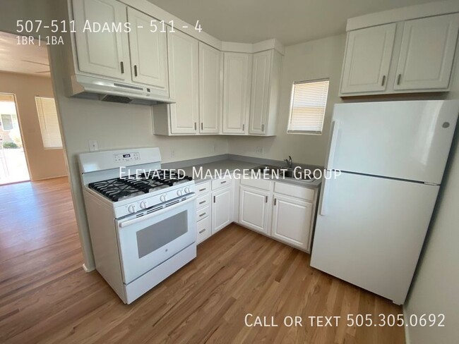 Building Photo - Fantastic Living Opportunity. Completely R...