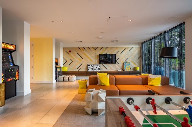 Foto del edificio - 121 NE 34th St