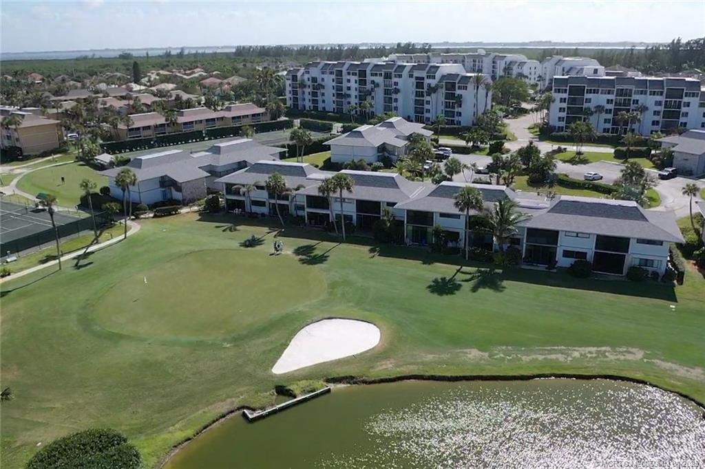 Primary Photo - 2400 S Ocean Dr