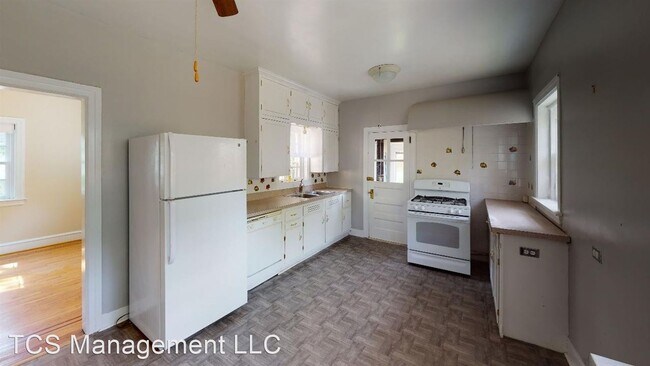 Building Photo - 418 Conshohocken State Rd