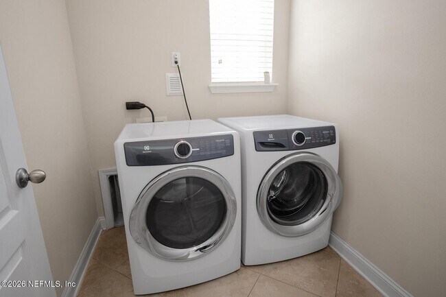 Foto del edificio - 3737 Coastal Cove Cir