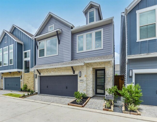 Building Photo - 10916 Keaton Landing Dr