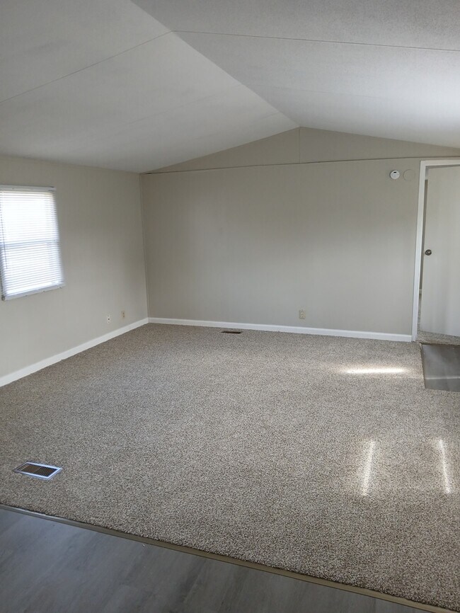 Foto del edificio - Mobile Home For Sale