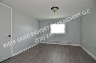 Building Photo - 57 1st St