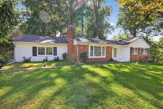 Building Photo - 13308 Norden Dr