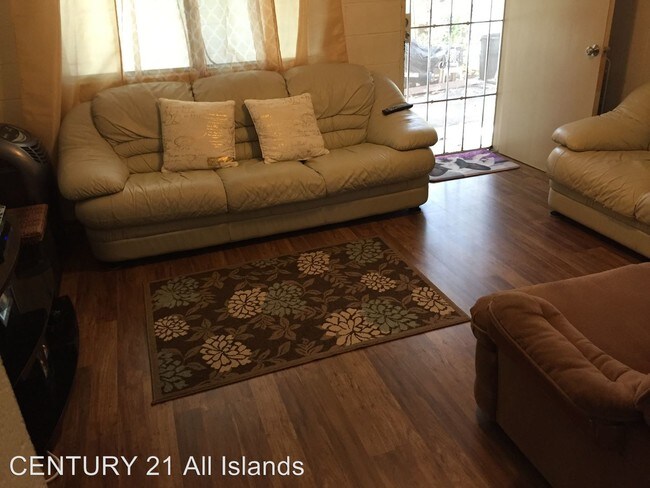 Building Photo - 2137 Kaumualii St