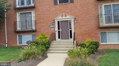 Building Photo - 3805 Swann Rd