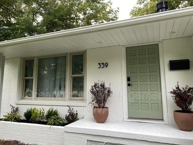 Building Photo - 339 Crestview Dr