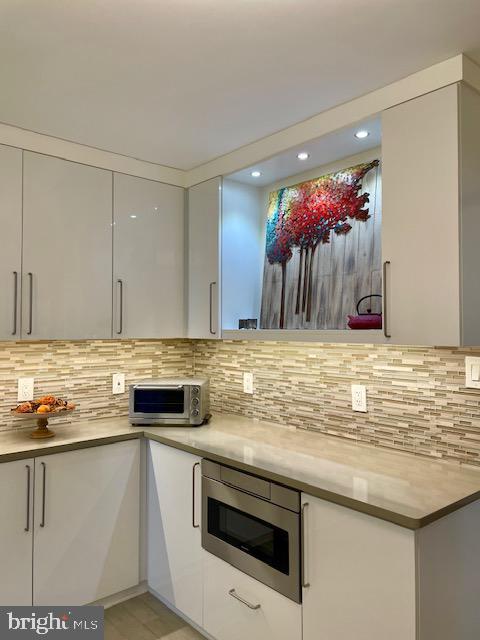 Foto principal - 5225 Pooks Hill Rd