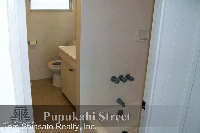 Building Photo - 94-125-125 Pupukahi St