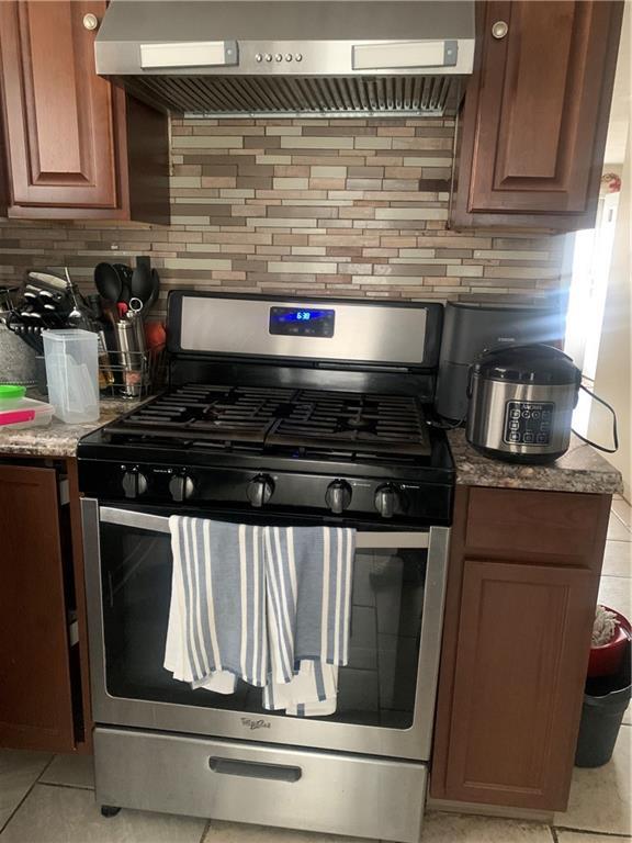 Building Photo - 44 Rill St