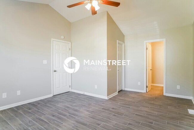 Building Photo - 3 Bedroom Pet-Friendly Home in Angier, NC with Main Street Renewal