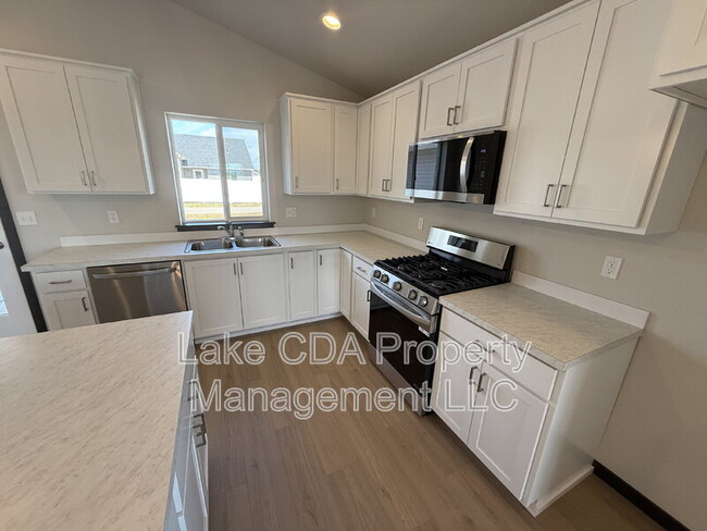 Foto del edificio - 11537 Railway Ave