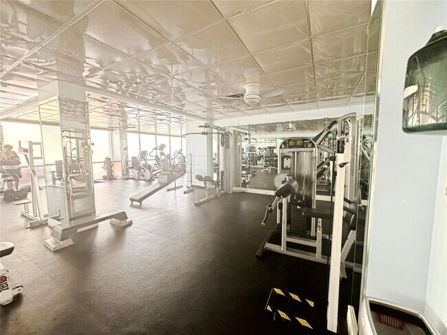 Foto del edificio - 3850 Galt Ocean Dr
