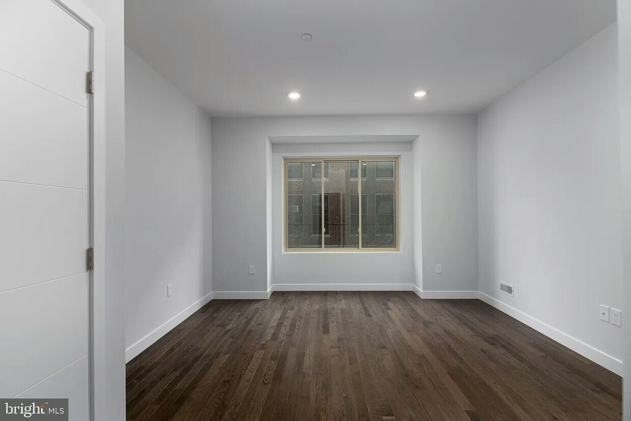 Foto principal - 2016 N Franklin St