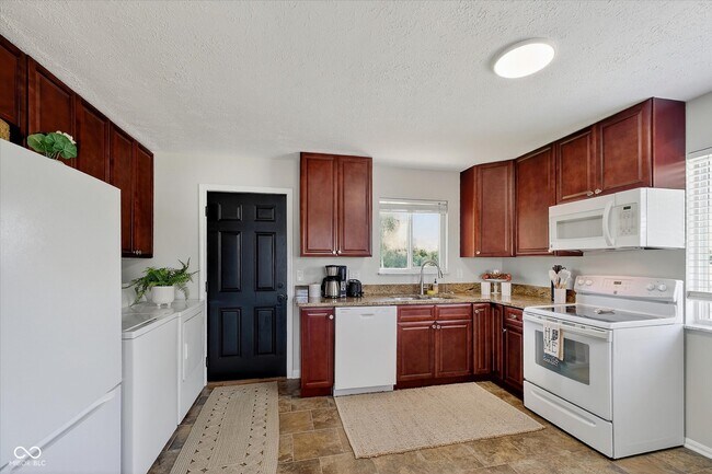 Building Photo - 25575 IN-19