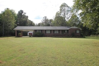 Building Photo - 2845 Blaney Rd