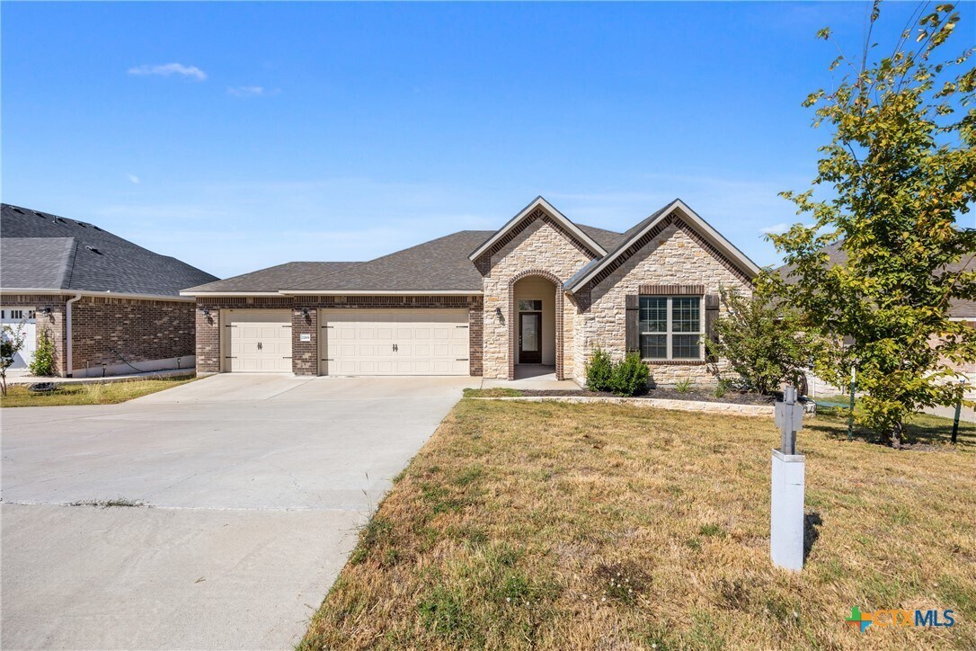 Foto principal - 2265 Wooster St