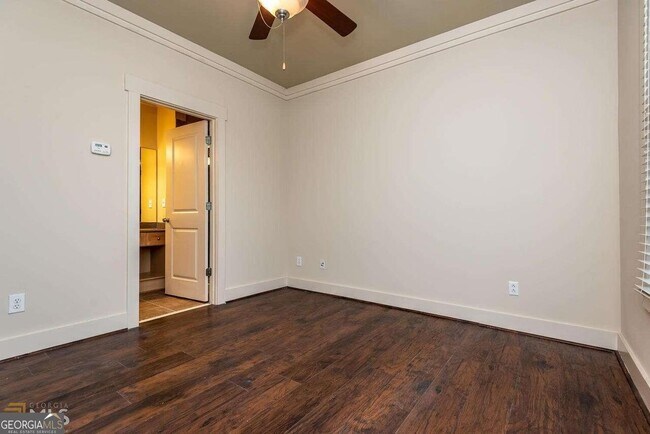 Foto del edificio - 782 Liberty Commons Dr NW