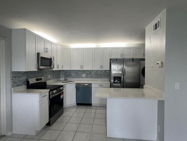 Foto del edificio - 1109 Green Pine Blvd