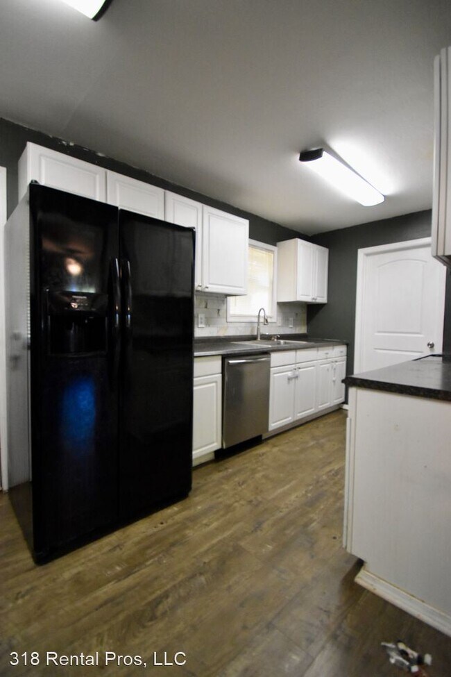 Building Photo - 3 br, 2 bath House - 169 Edwards Rd.