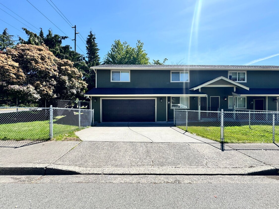 Foto principal - 28804-28806 28TH PL S