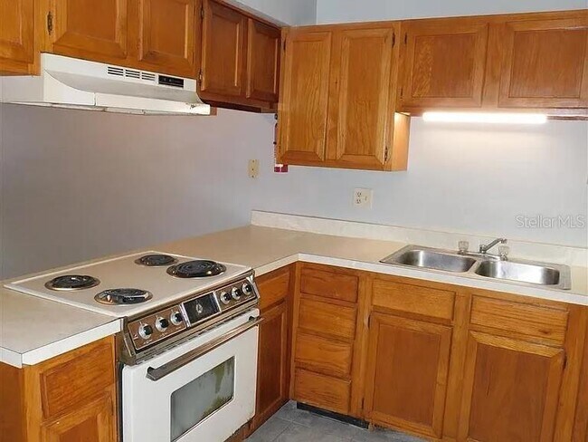Foto del edificio - 5320 NW 20th Ct