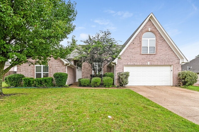 Building Photo - 7274 Busher Dr