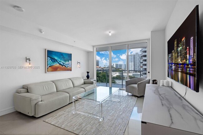 Foto del edificio - 2831 N Ocean Blvd