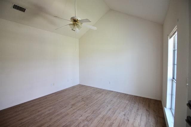 Building Photo - 114 Collett Ct
